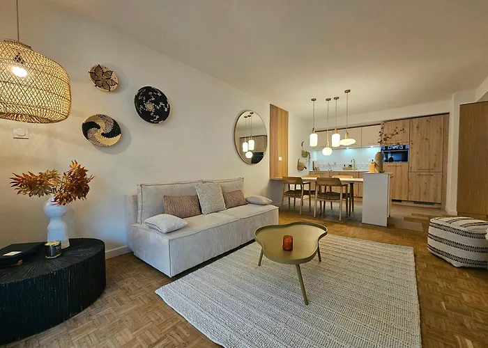 Le Jacquard Type 2 Proche Des Halles Ναρμπόν