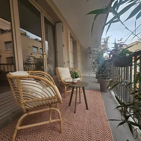 Apartment Le Jacquard Type 2 Proche Des Halles *