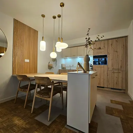 Le Jacquard Type 2 Proche Des Halles Apartment Narbonne